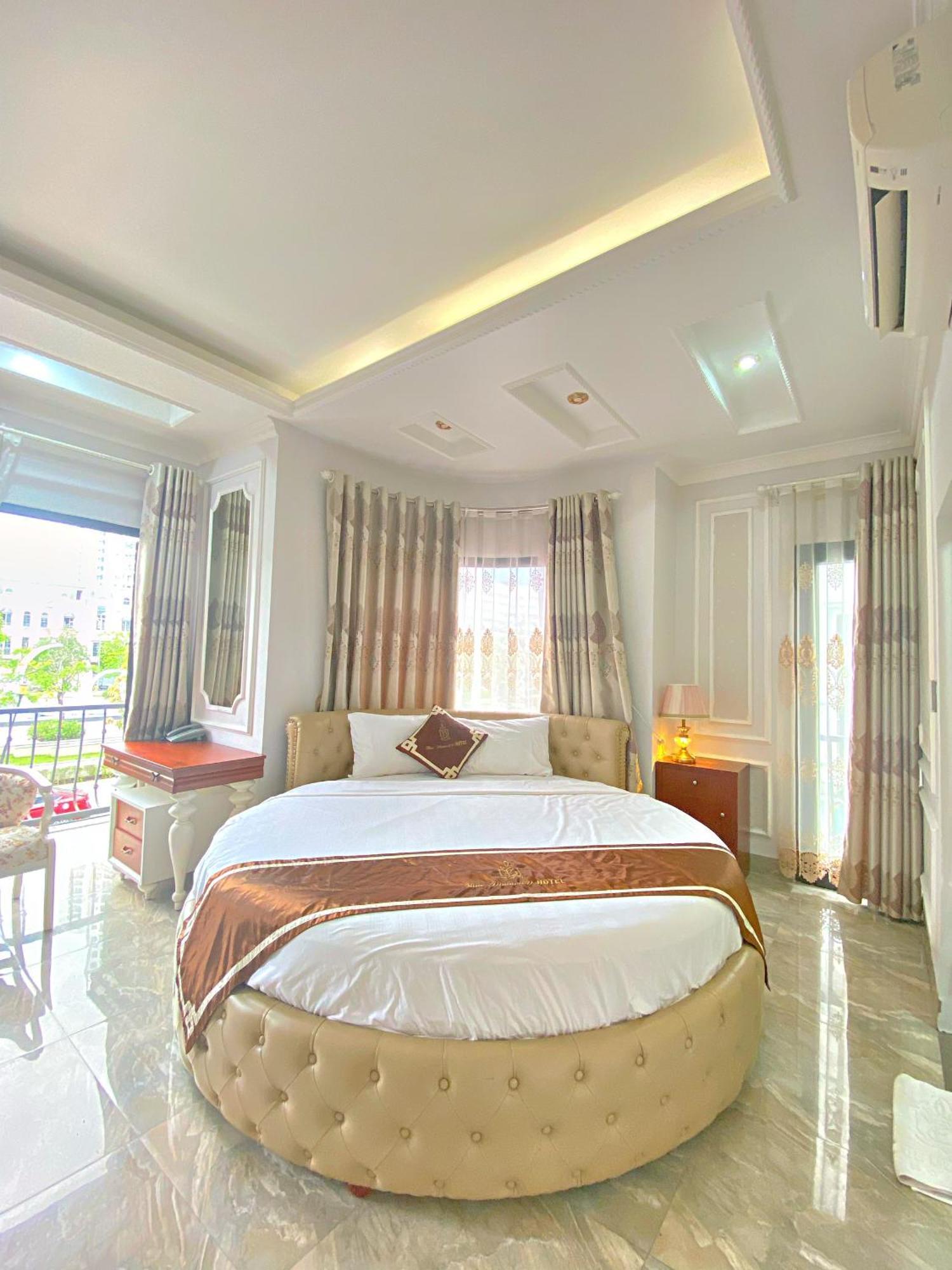 Blue Diamond Hotel Ha Long Buitenkant foto